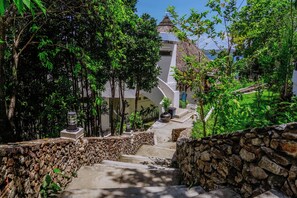 Exterior - Stunning luxe 220sm villa by the sea entirely private with own pool (Busuanga)