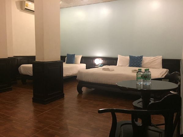 Family Triple Room | Free WiFi - Sengphachanh Hotel 2 (Vientiane)