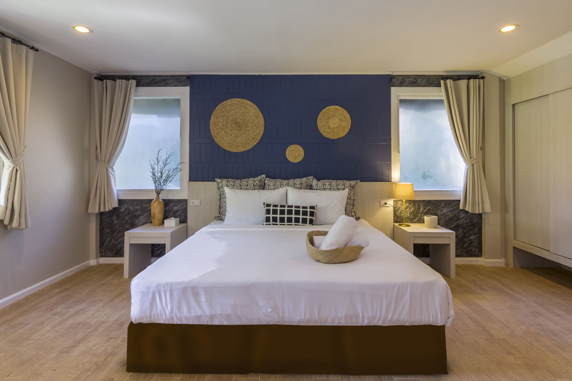 Photo - Let's Hyde Pattaya Resort & Villas - Pool Cabanas