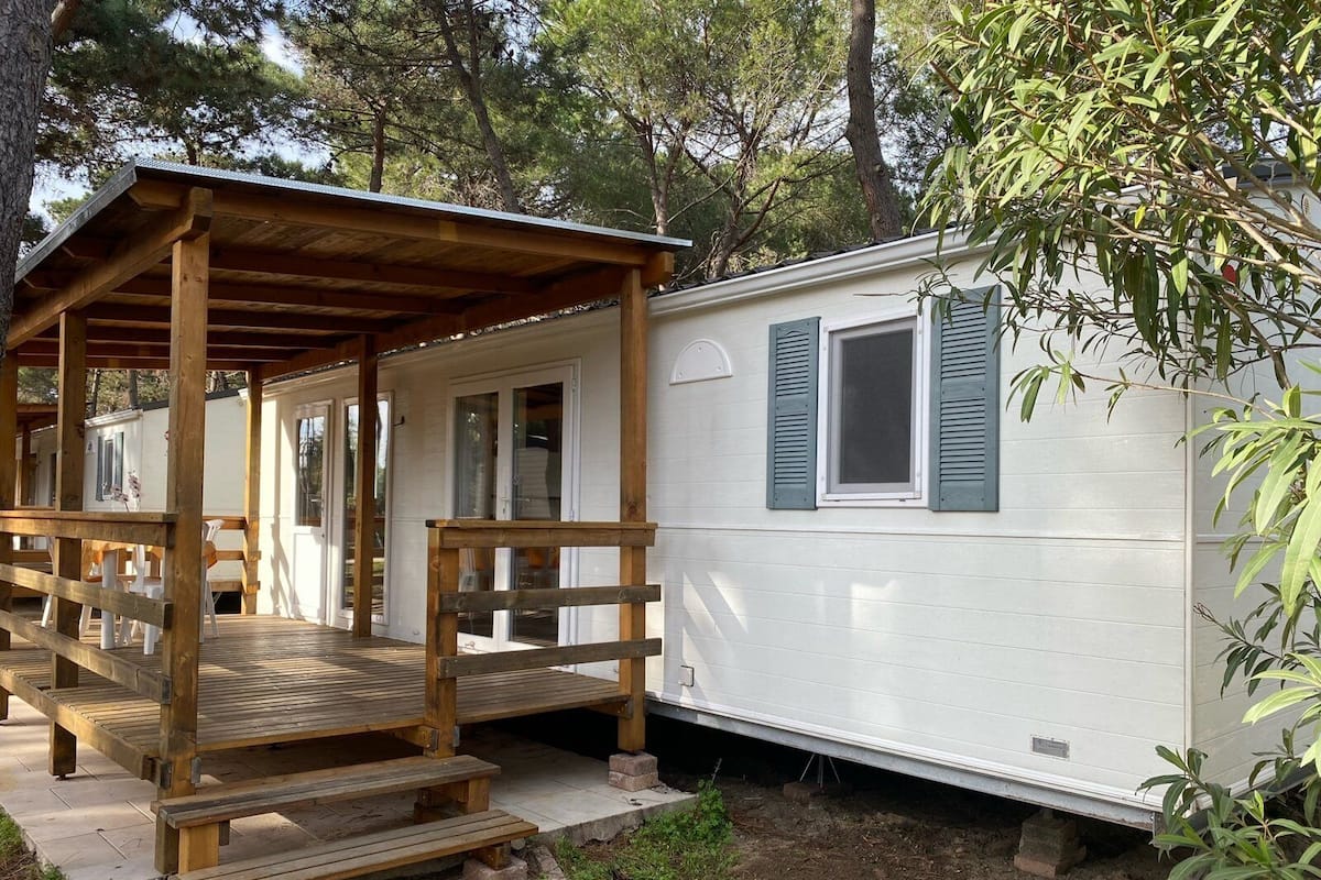 Trailer luxo, 2 quartos | Terraço/pátio