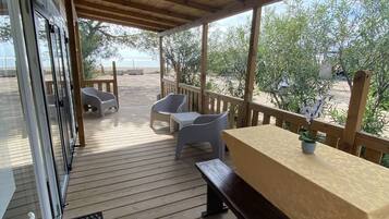 Mobile Home Deluxe, 3 chambres, vue mer | Terrasse/Patio