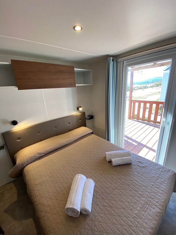 Mobile Deluxe-Unterkunft, 2 Schlafzimmer, Meerblick