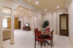 Presidential-suite | Opholdsområde | Tv
