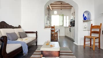 Ferienhaus, 2 Schlafzimmer (Ageri) | Wohnbereich | Flachbildfernseher, DVD-Player