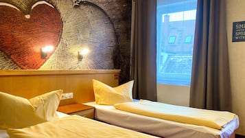 Dubbelrum | Minibar, extrasängar, gratis wi-fi och sängkläder