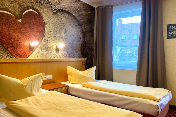 Habitación doble | Minibar, camas extra, wifi gratis y ropa de cama