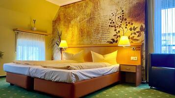 Doppelzimmer | Minibar, Zustellbetten, kostenloses WLAN, Bettwäsche