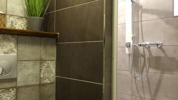 Suite – deluxe | Dusj på badet