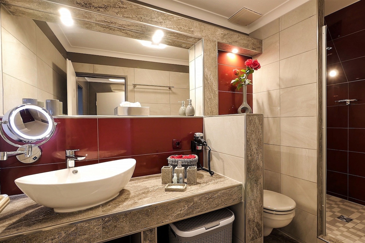 Bathroom | Hair dryer, towels