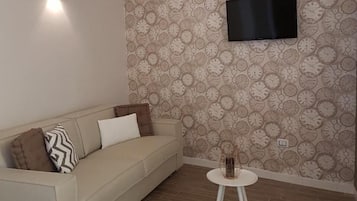 Télévision à écran plat