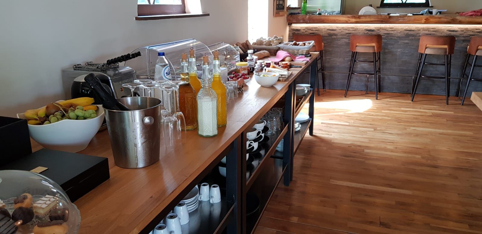 daily buffet breakfast (eur 15.5 per person)