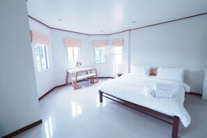 Deluxe Room - Single Use  - Kamalar Palace Longstay house (Ayutthaya)