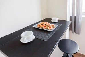 Family Apartment, 2 Bedrooms | Private kitchen - Ha -Yarden Seaside Apartment (Tel Aviv)