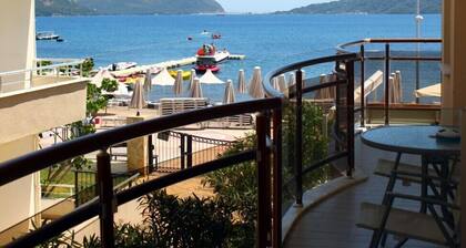 Cle Beach Boutique Hotel