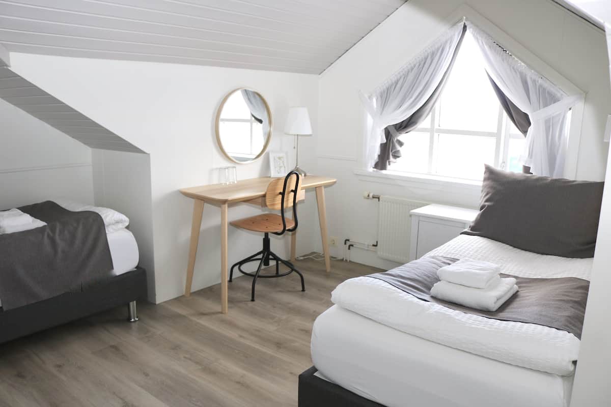 1 habitación, ropa de cama de alta calidad y cortinas blackout