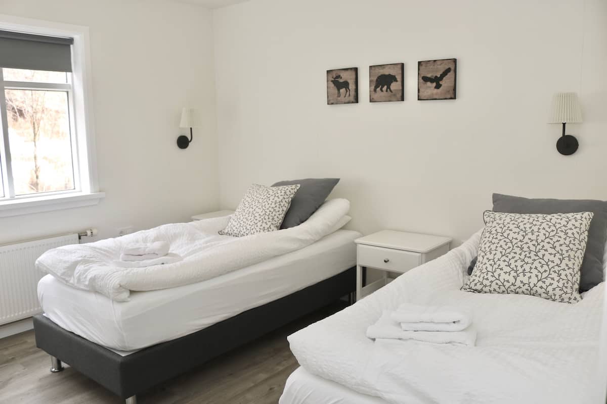 1 habitación, ropa de cama de alta calidad y cortinas blackout