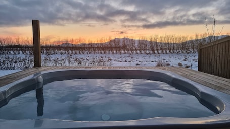 Bañera de hidromasaje exterior