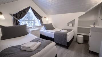 أغطية فراش متميزة وستائر تعتيم وواي فاي مجانًا وملاءات أسرّة