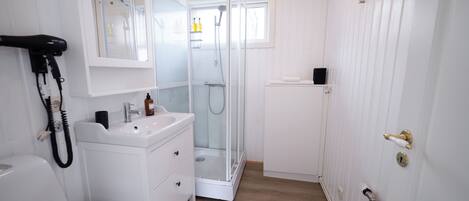 Ducha del cuarto de baño