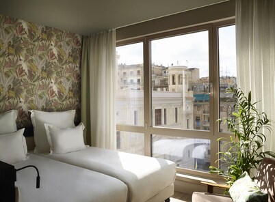 Casual Kubic Athens Hotel