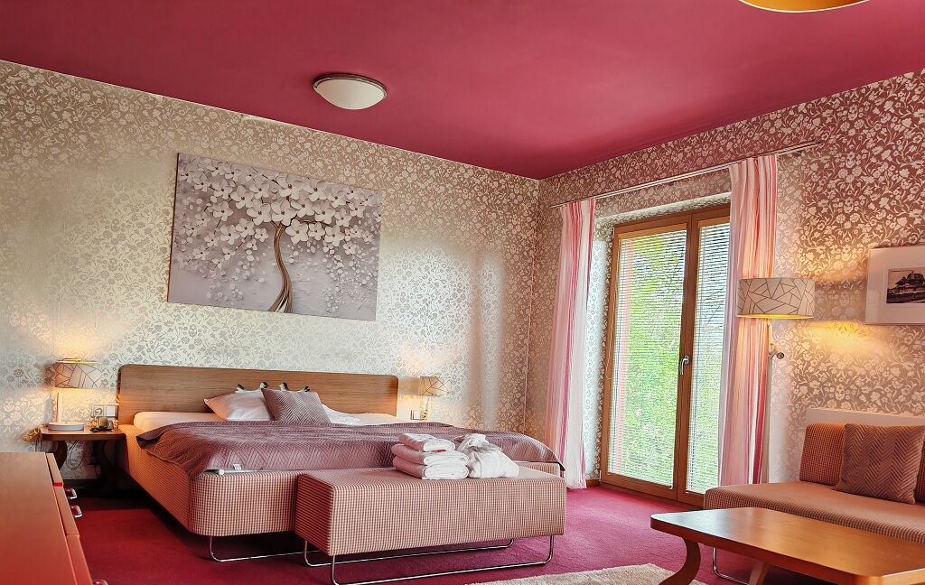 Exclusive Room (Exclusive)