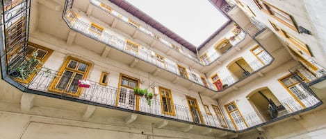 Design Apartment GOLD | Vue de la chambre