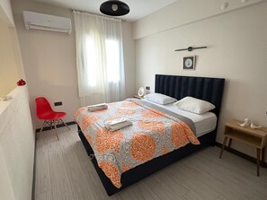 基本公寓, 1 張標準雙人床, 非吸煙房 | 迷你吧、獨特裝修、隔音、熨斗/熨衫板