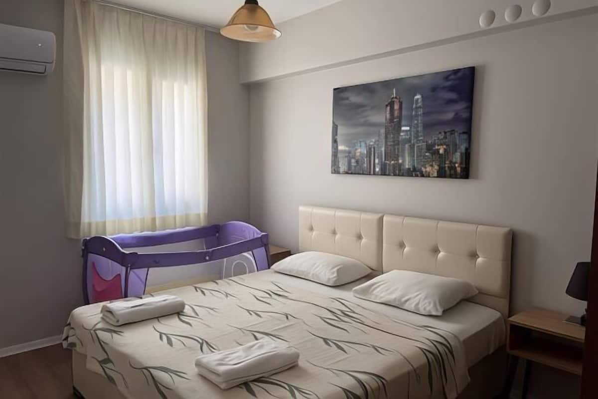 Minibar, desk, laptop workspace, soundproofing