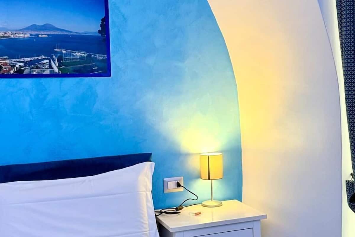 2 bedrooms, in-room safe, desk, soundproofing