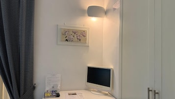 Coffres-forts dans les chambres, bureau, chambres insonorisées