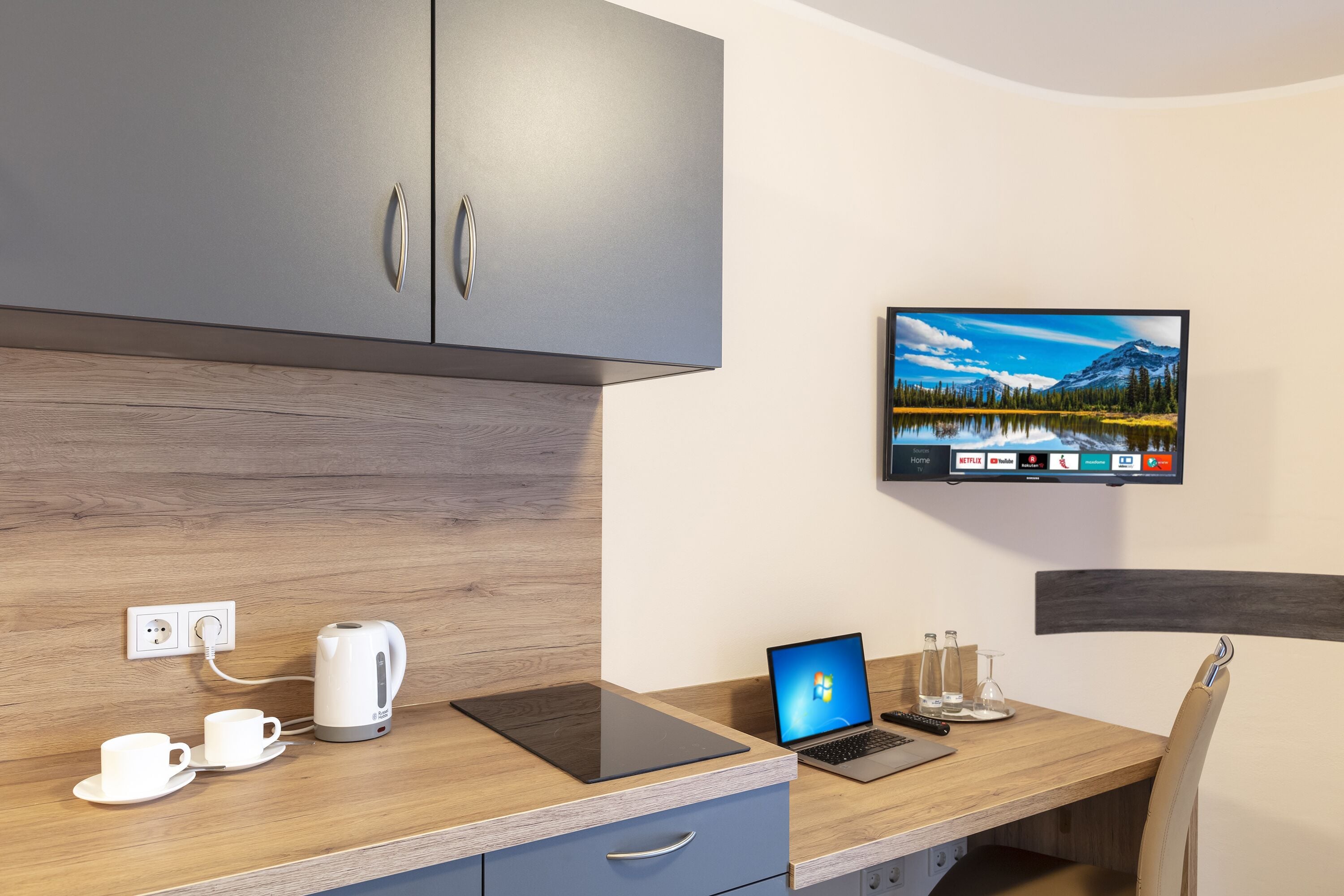 Flatskjerm-TV og oppvarmet gulv