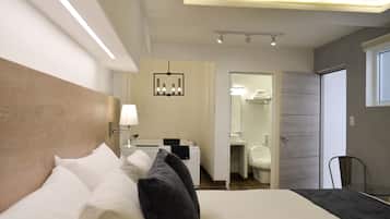 1 bedroom, individually furnished, free WiFi, bed sheets