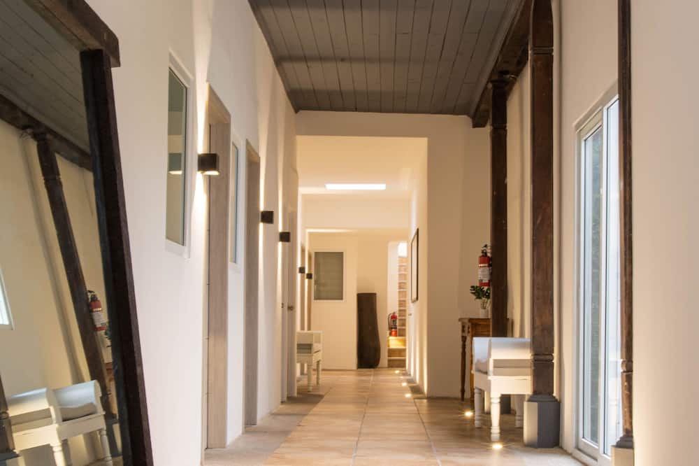 Hotel Casa Bella