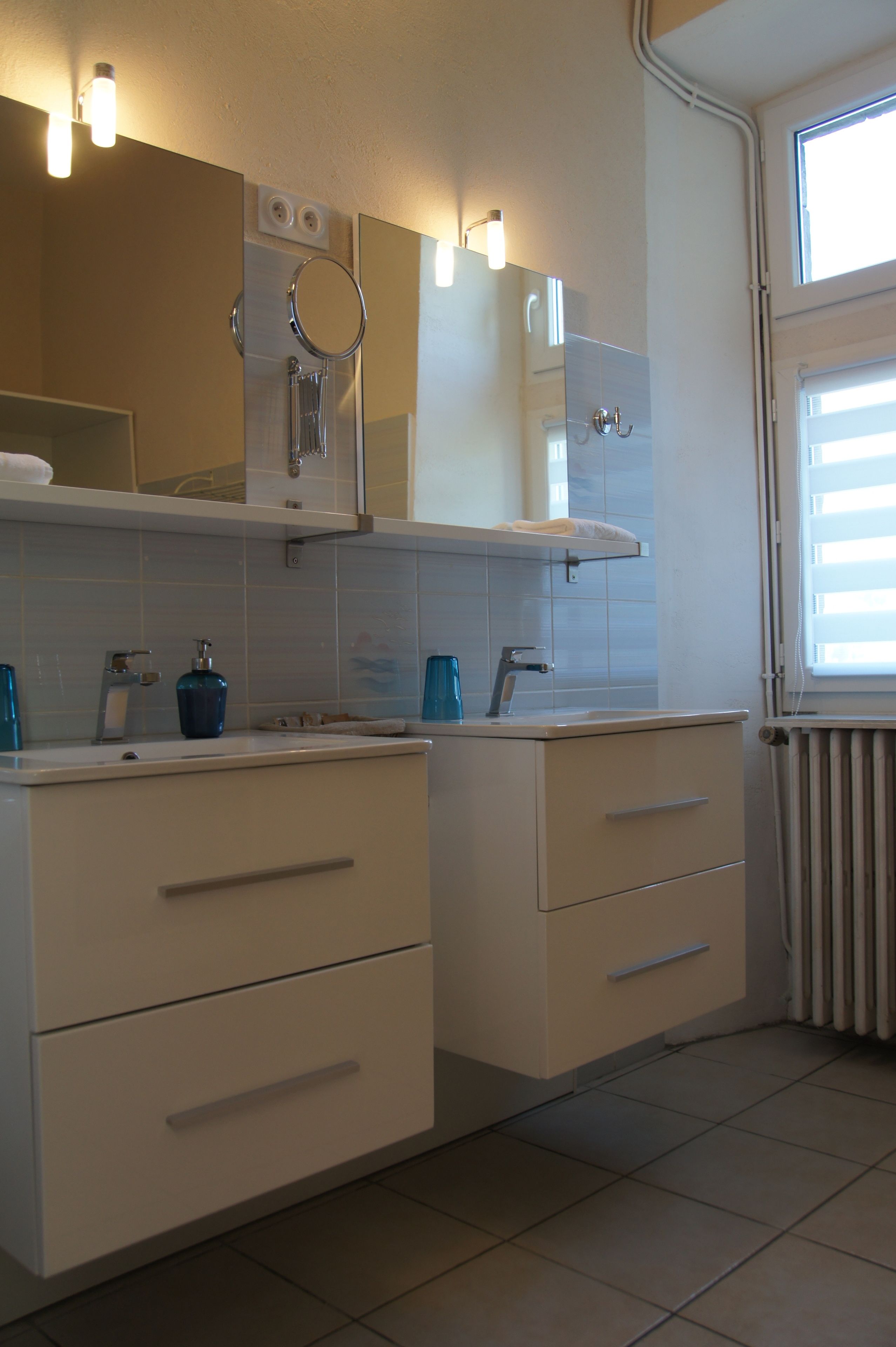 superior double room | bathroom | free toiletries, hair dryer, towels