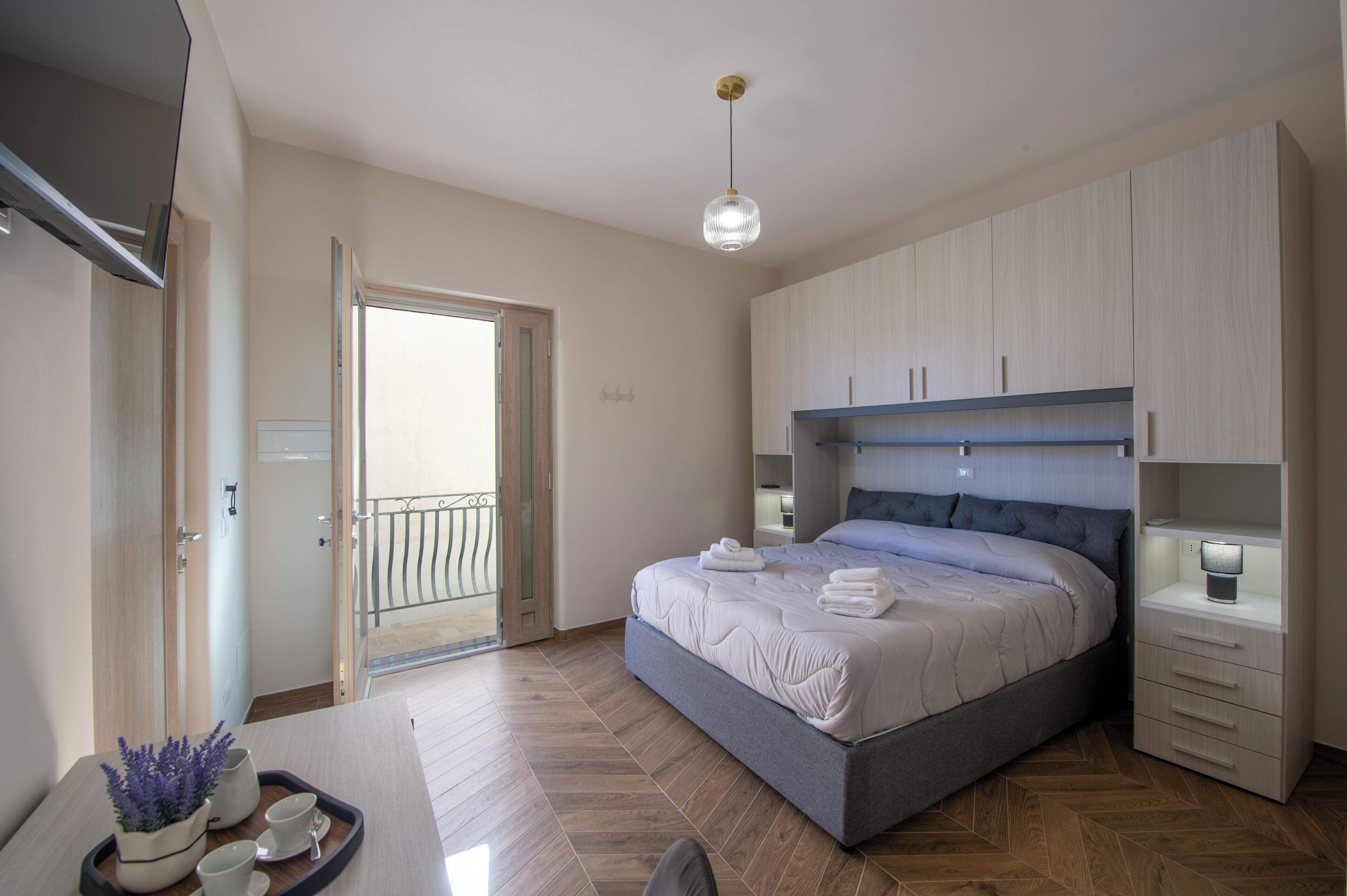 Comfort Double Room | Minibar, desk, free WiFi, bed sheets