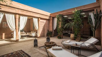 Villa, 2 Bedrooms | Terrace/patio