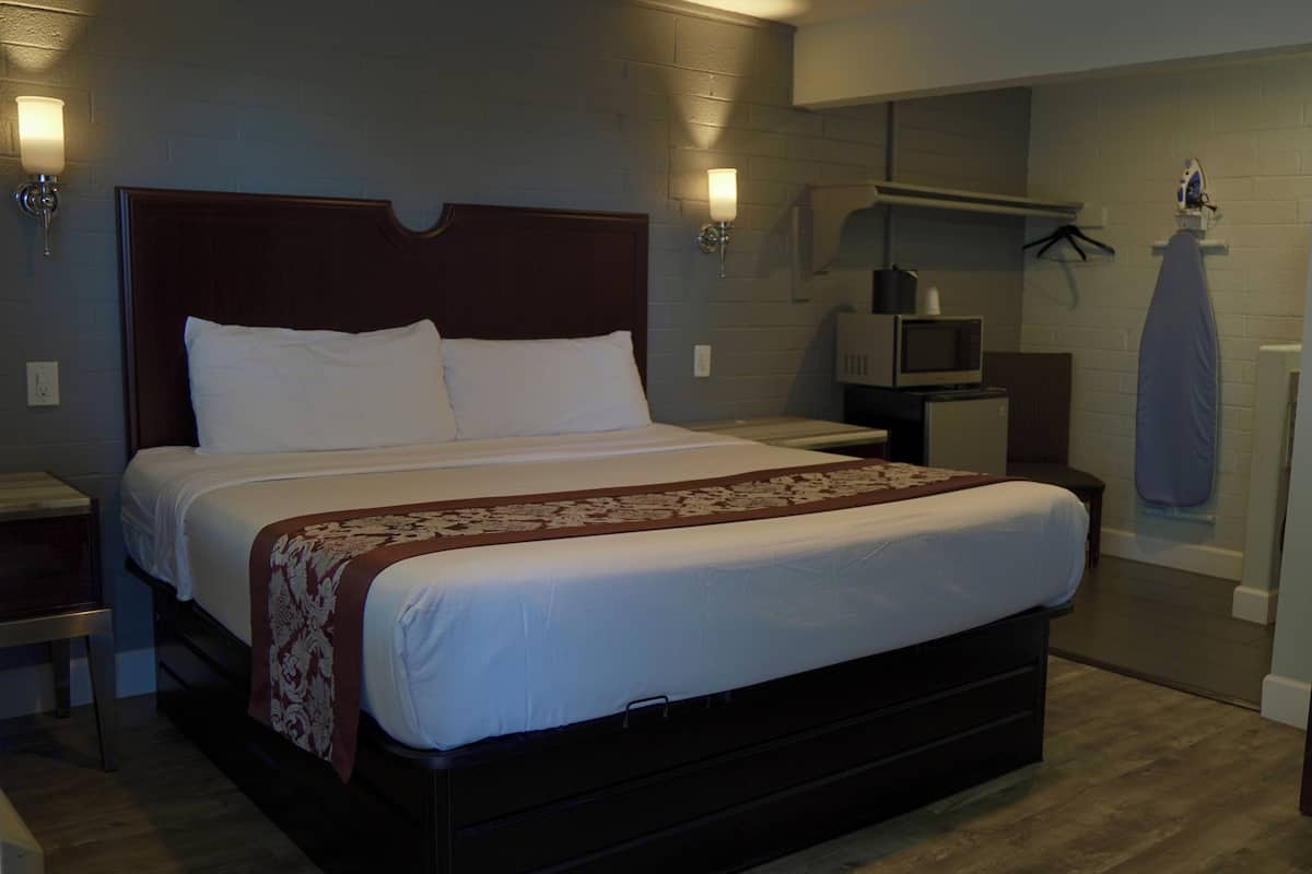 Habitación Deluxe, 1 cama King size | Wifi gratis y ropa de cama
