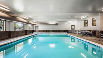 Indendørs pool