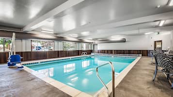 Indendørs pool