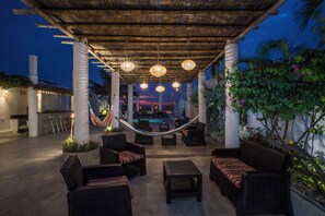 Garden - Hotel La Ría Playas (Playas)