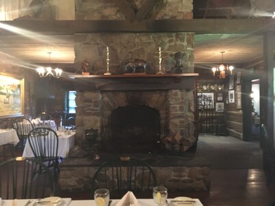 Spread Eagle Tavern and Inn