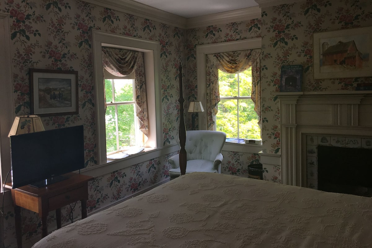 Jefferson Room | Fer et planche à repasser, accès au Wi-Fi (inclus), décor unique