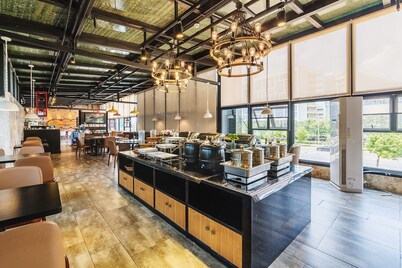 The Borrman Hotel Kunming KMG