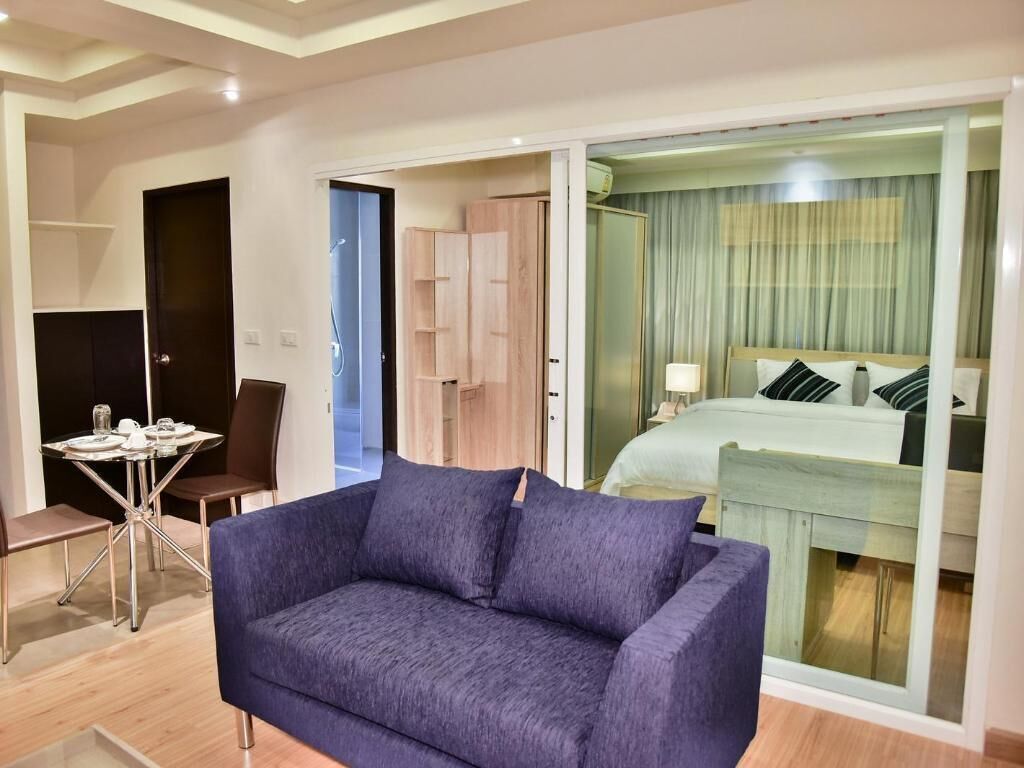 In-room safe, desk, iron/ironing board, rollaway beds