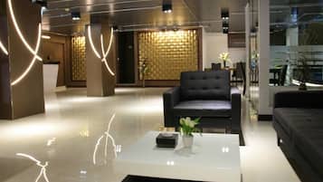 Sala de estar en el lobby