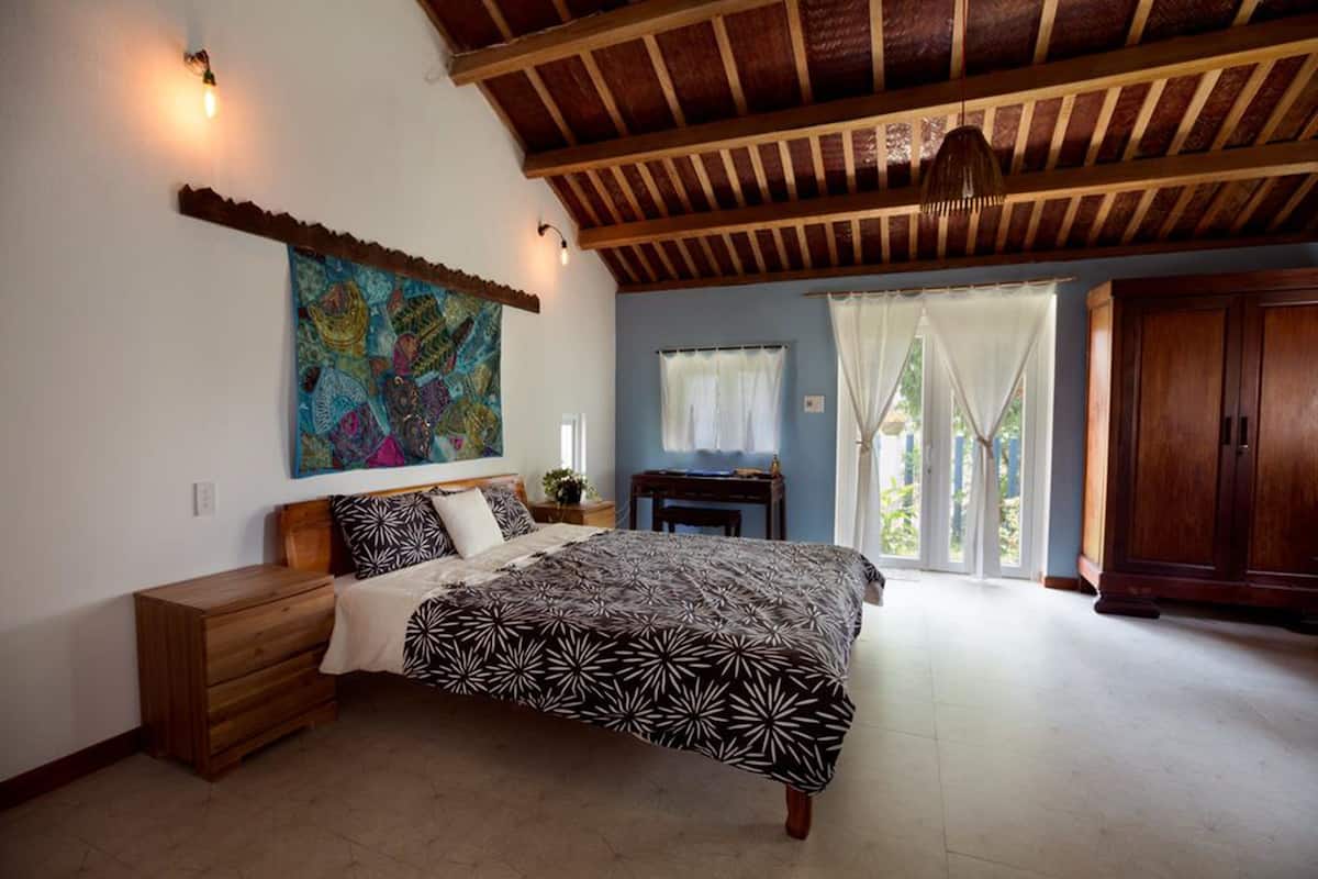 Deluxe Tek Büyük Yataklı Oda | 3 yatak odası, minibar, odada kasa, ayrı ayrı dekore edilmiş