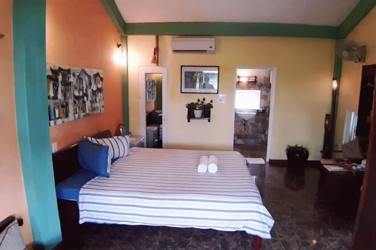 3 camere, minibar, una cassaforte in camera, con stile personalizzato