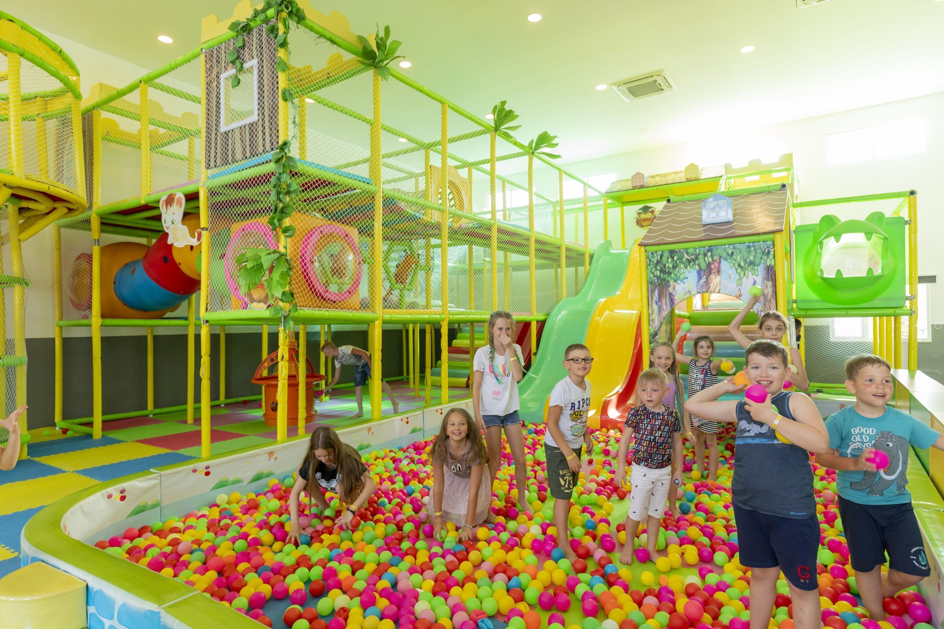 children’s play area – indoor