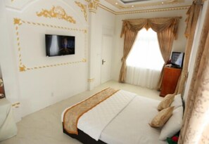 Dubbelrum | Minibar, skrivbord, extrasängar och gratis wi-fi