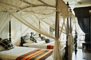 Traditional Studio Suite, Sea View | Minibar, in-room safe, desk, iron/ironing board - Amanda Beach Villas (Unawatuna)